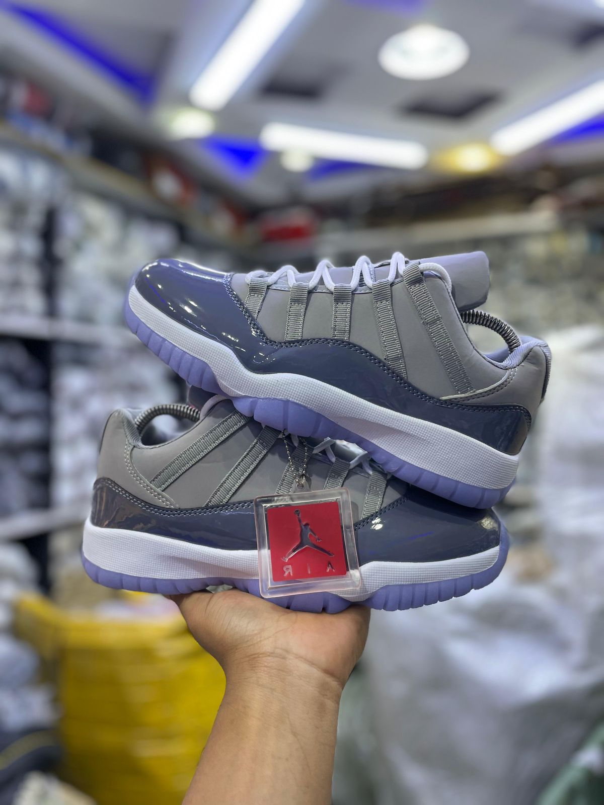 Air Jordan 11