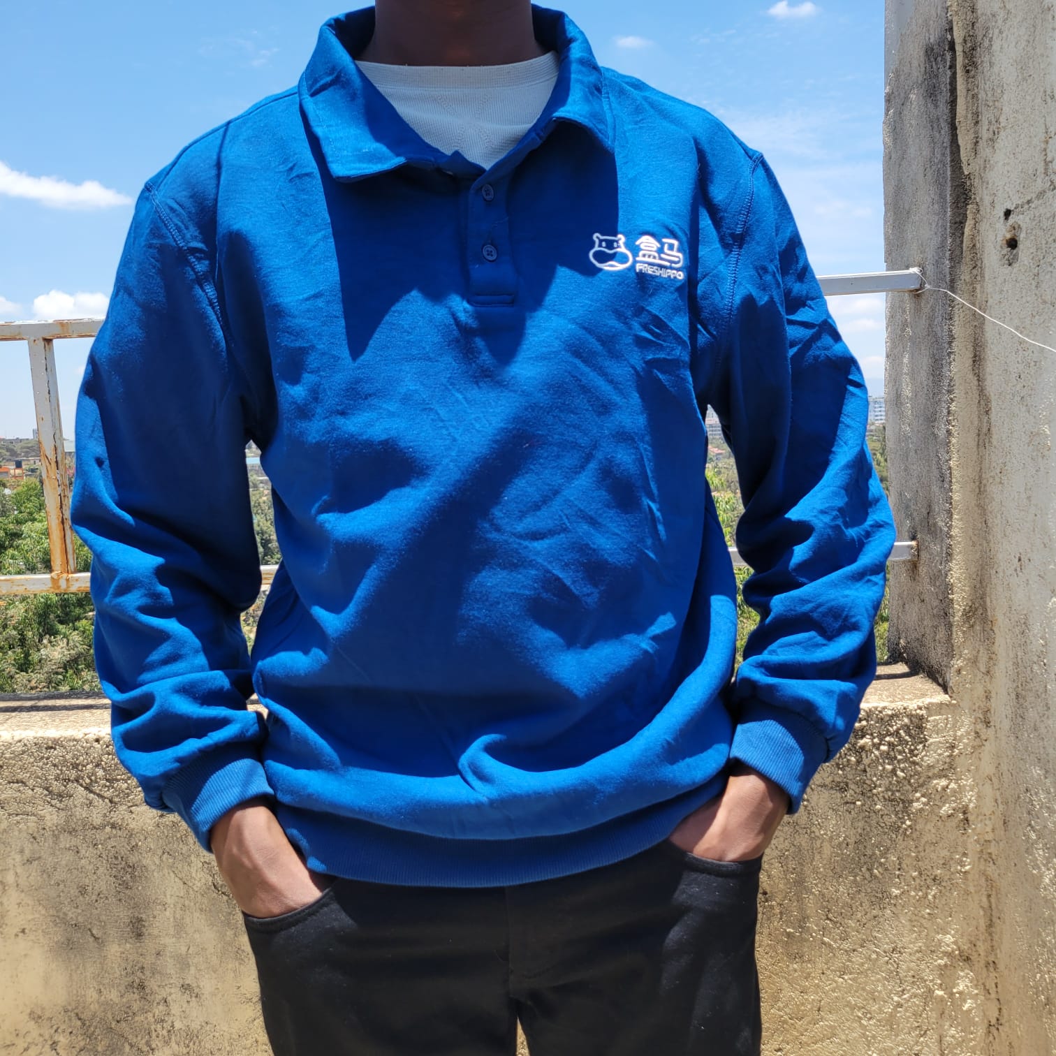 Sweat shirts
